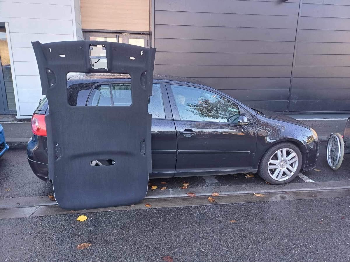 Réparation ciel de toit automobile Ateliers Lumina